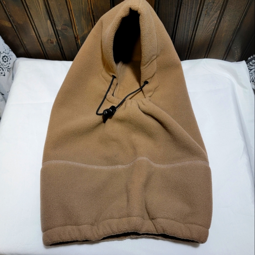 Due North warm head cover
